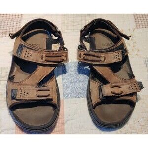 Men's 9M Bass Exterra AGT Brown Sandals-Hiking, Walking, Beach, Vacation